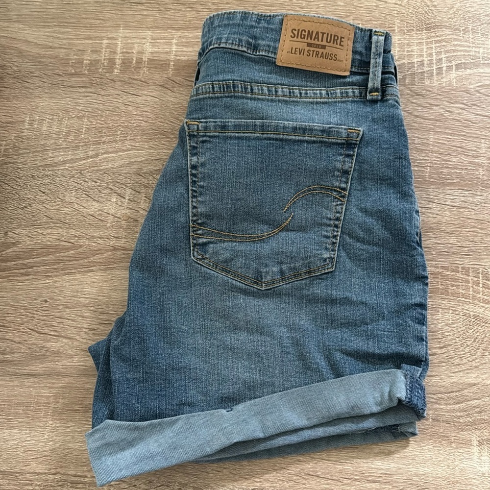 Signature by Levi Strauss Denim Shorts